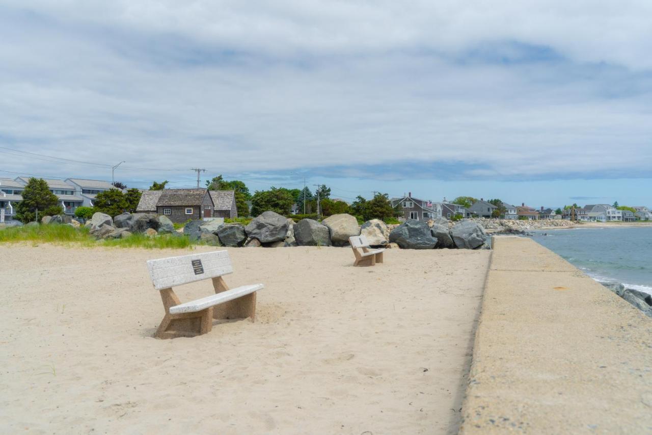 935 Ocean, A Beachside Inn ハンプトン エクステリア 写真