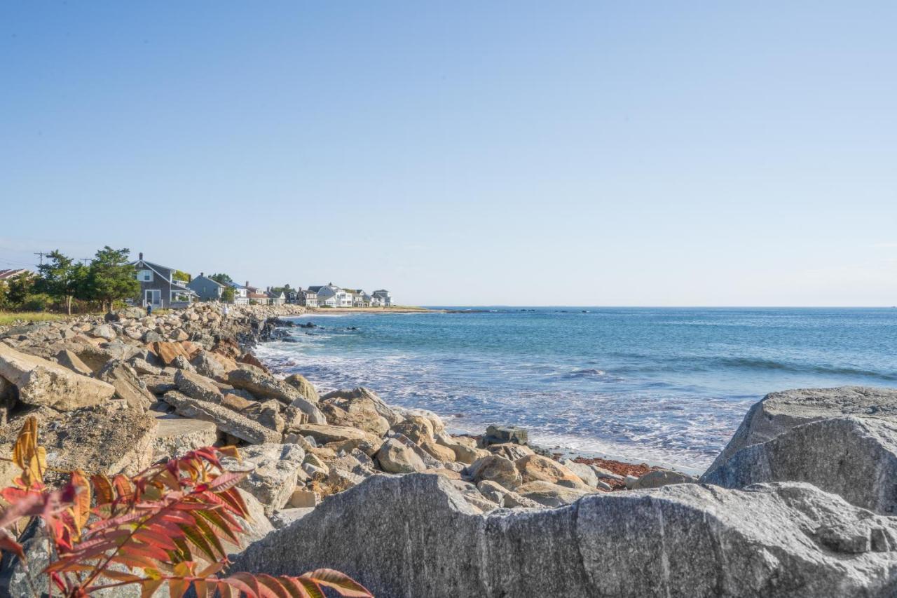 935 Ocean, A Beachside Inn ハンプトン エクステリア 写真