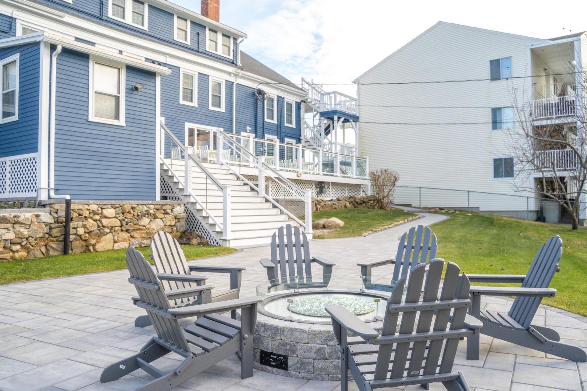 935 Ocean, A Beachside Inn ハンプトン エクステリア 写真