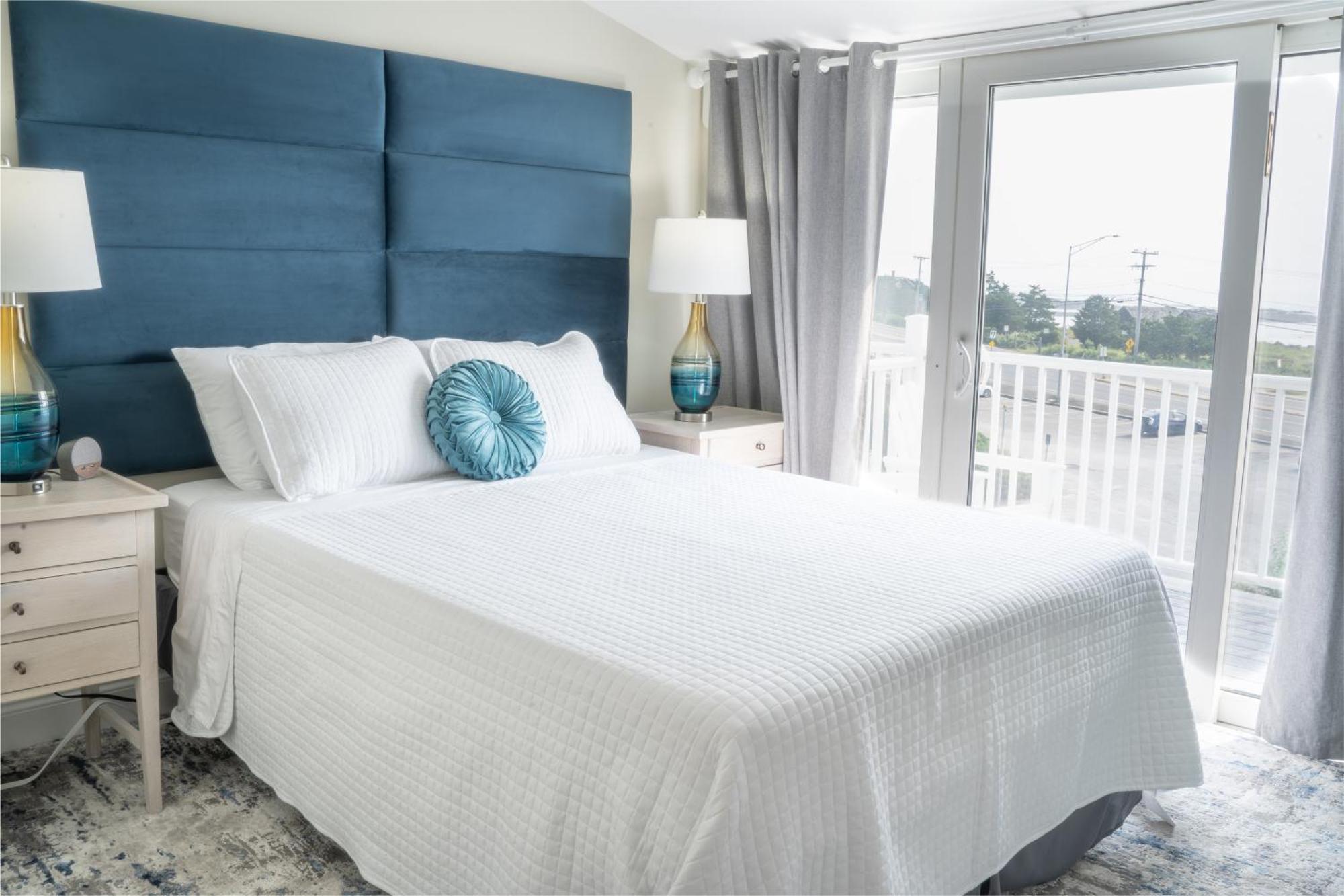 935 Ocean, A Beachside Inn ハンプトン エクステリア 写真