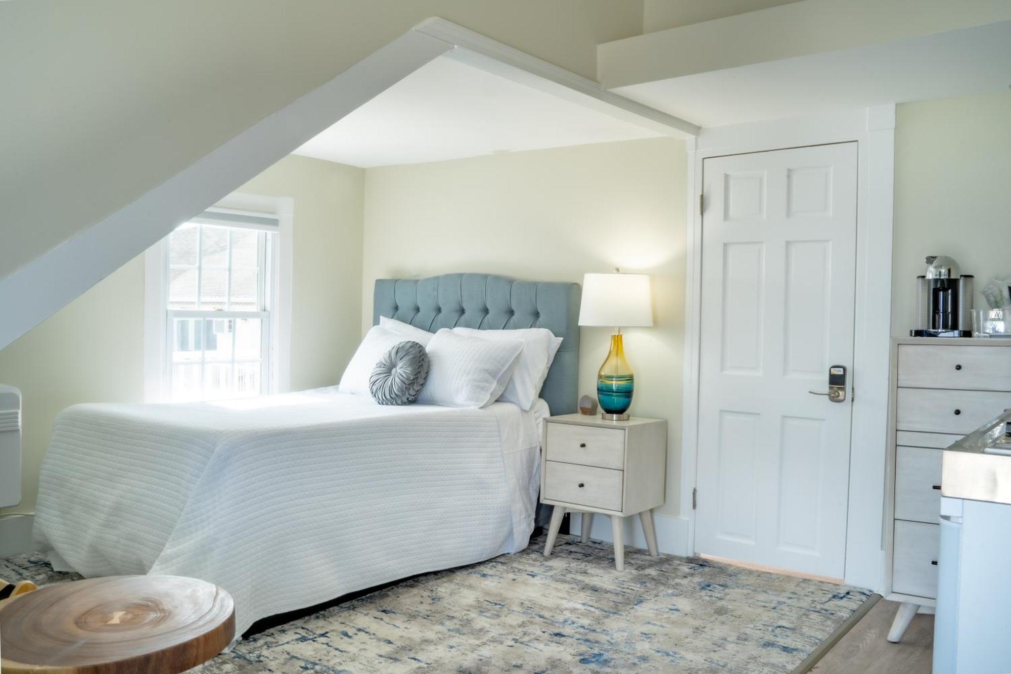 935 Ocean, A Beachside Inn ハンプトン エクステリア 写真